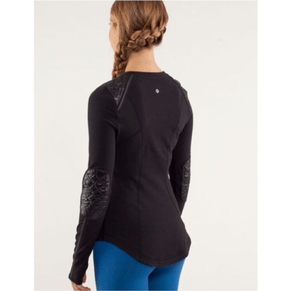 Lululemon Run Ice Queen Long Sleeve black long sleeve shirt thumb holes EUC
